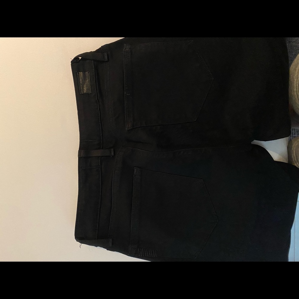 PAIGE BLACK SKINNY STRECHY JEANS